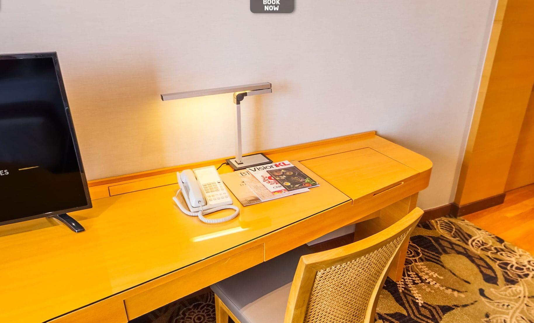 St Giles Gardens Hotel Κουάλα Λουμπούρ Εξωτερικό φωτογραφία A desk lamp